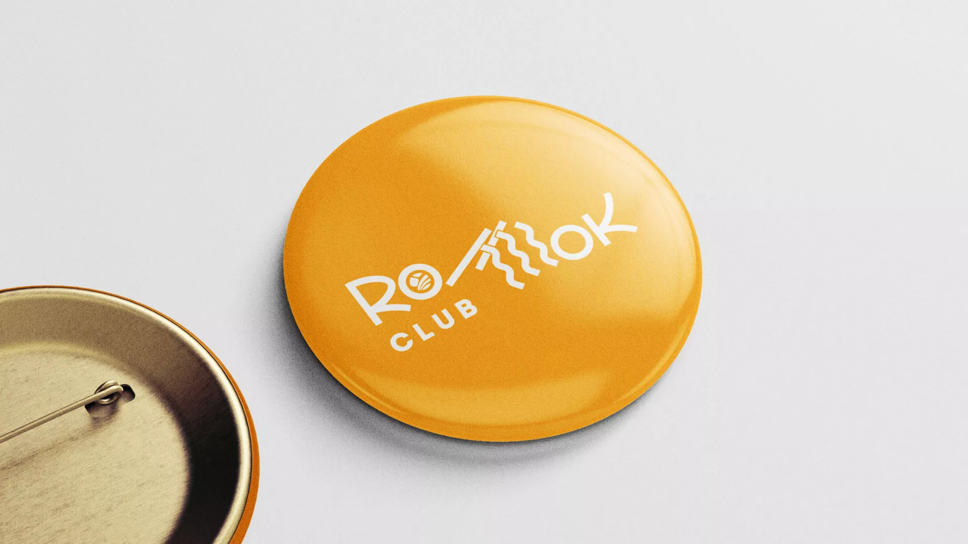 Создание логотипа суши-бара «Roll Wok Club» в Верее